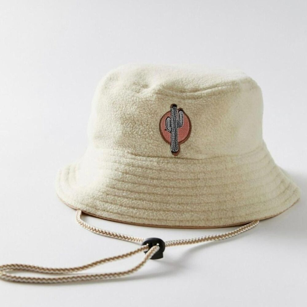 Urban Outfitters fleece cactus bucket hat‎